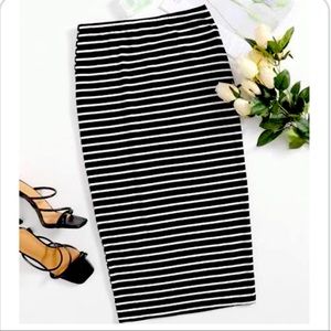 Small black and white stripe pencil skirt